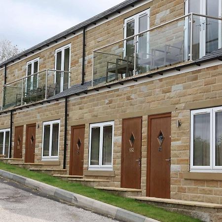 The New Hobbit Hotel Rooms Halifax Exteriör bild